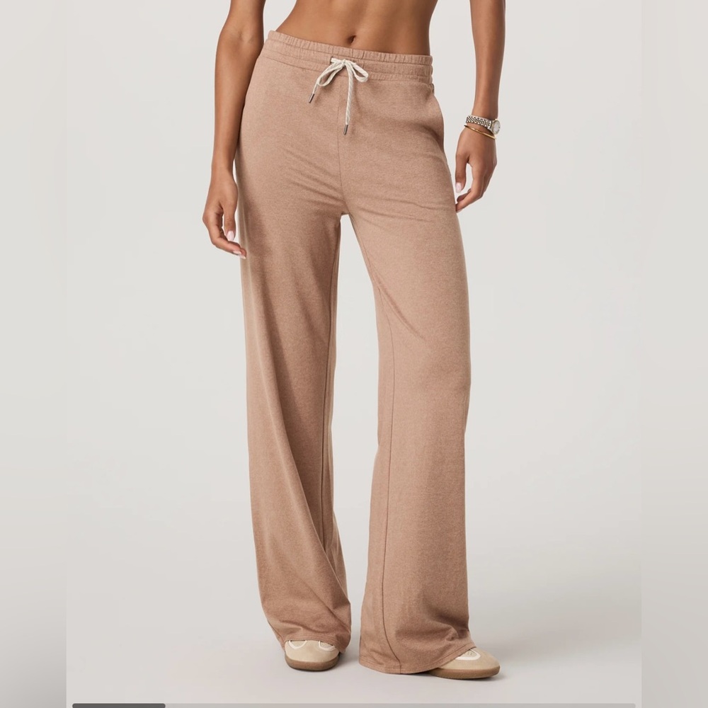 NEW VUORI Halo essential wideleg